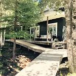 Mareas Ralun Lodge